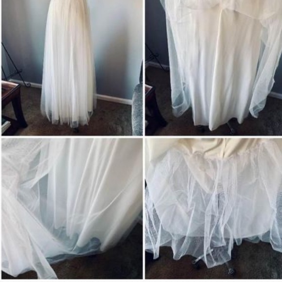 Ball Gown Juniors size 1- Black & White Halter Style long gown - Picture 6 of 7